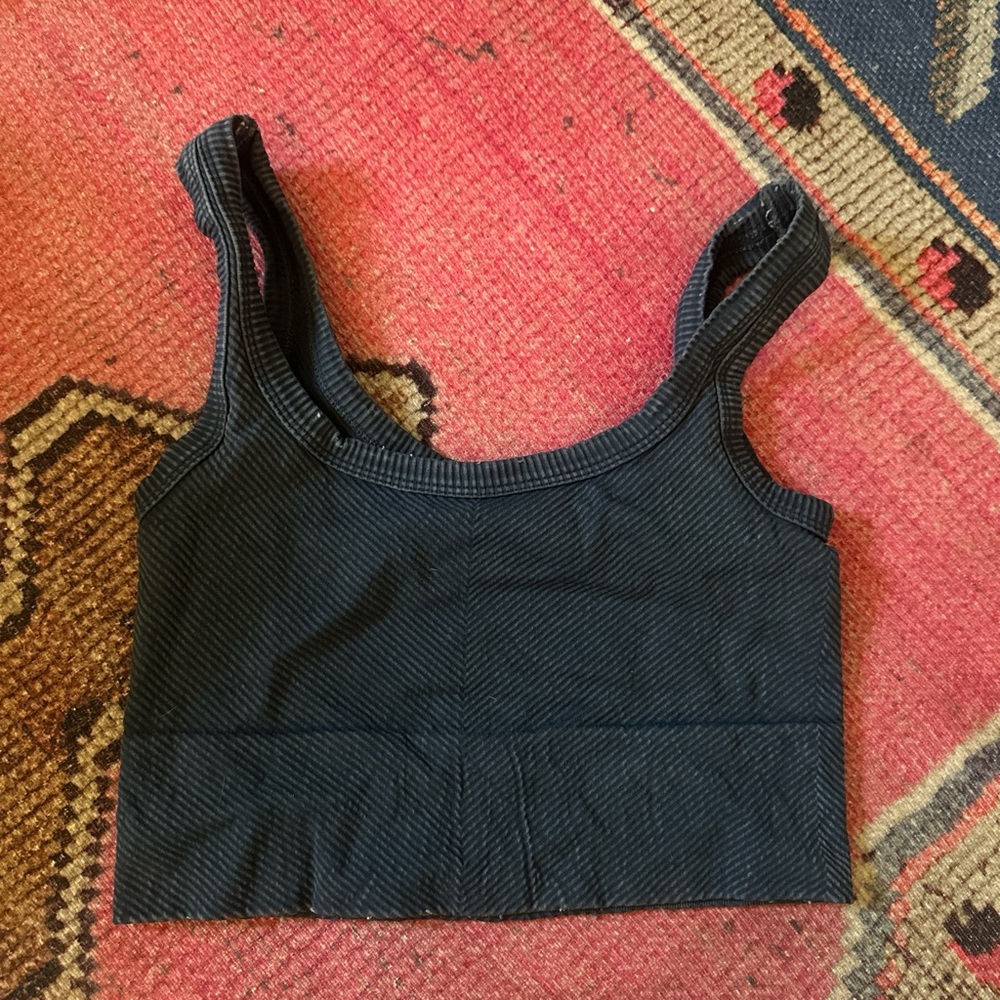 Navy Ribbed Crop Tank Top - Picture 3 of 3